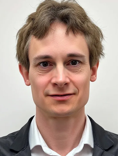 Casey Cameron headshot